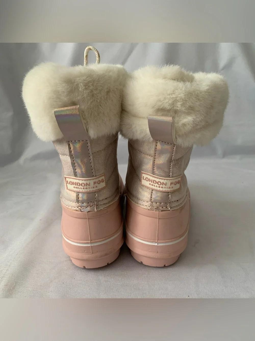 London Fog Boots Girls Size 3 Pink Faux Fur Lace Up Winter Snow Rain FNF21Y5 EUC